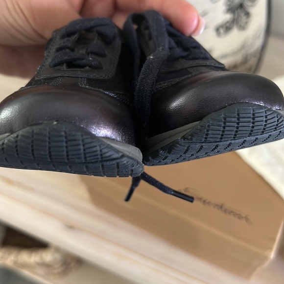 Toddler Girls' Embellished Swarovski Crystal Low-Top Sneakers - Picture 6 of 11